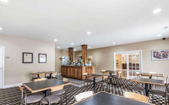 Quality Inn & Suites Bremen