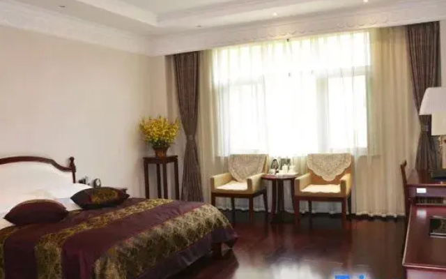 Yunnan Cadre Sanatorium