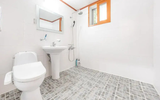 Gapyeong Highmong Pet-friendly Kids Pool
