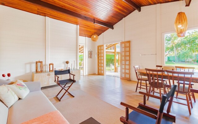 VT04 Excelente Casa 3 Quartos e Piscina