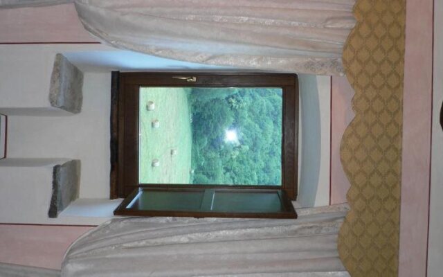 Agriturismo Casale la Palombara