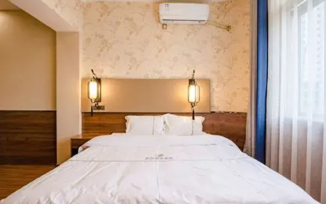 Inner Township Hefeng Exquisite Hotel