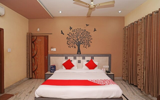 OYO 1379 Hotel HKJ International