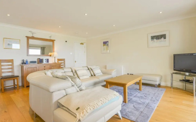 19 Burgh Island Causeway