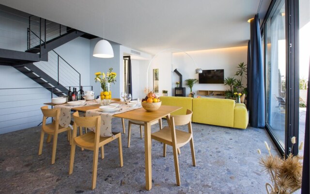 Beautiful Home in Brela With Outdoor Swimming Pool, Wifi and 3 Bedrooms