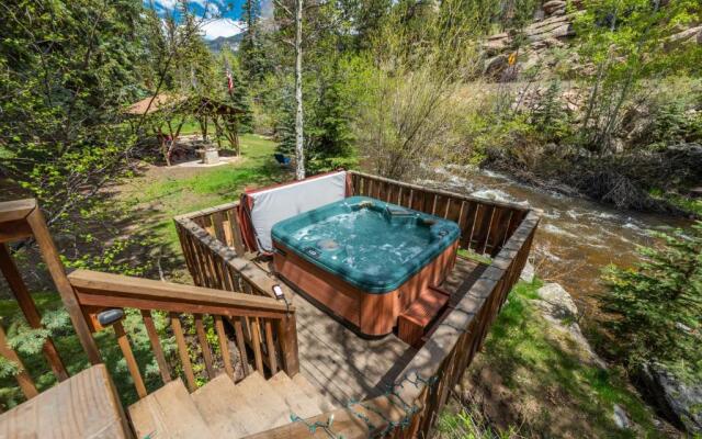 Ponderosa Lodge