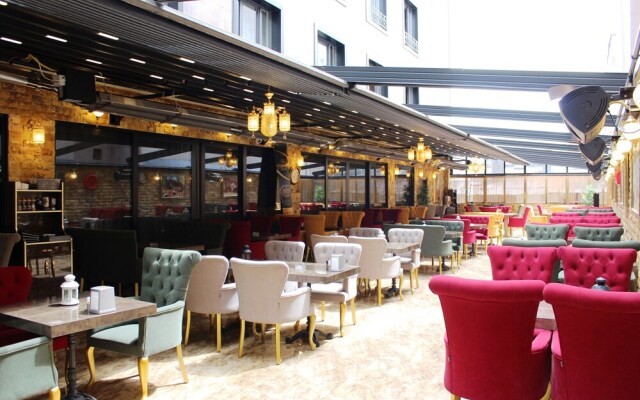 Savona Otel