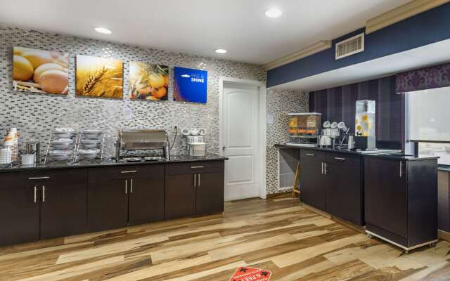 Comfort Inn Midtown