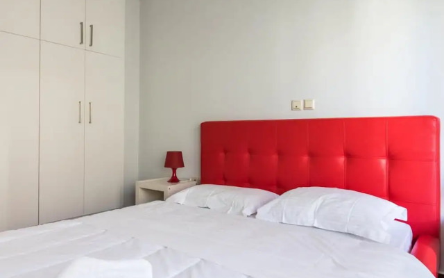 Amazing 2 Bdrm Sea View Holiday Apt