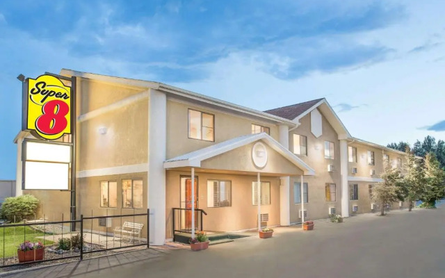 Super 8 Riverton