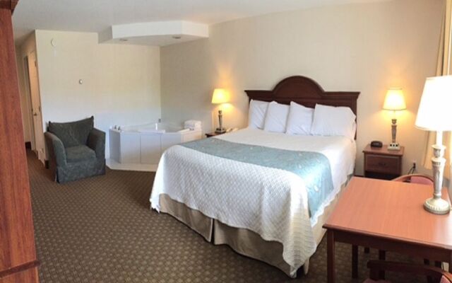 Ogunquit Hotel & Suites