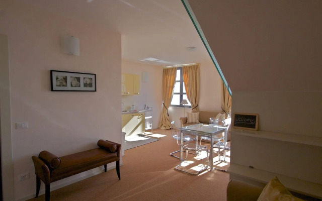 Miramare Apartments & Suites
