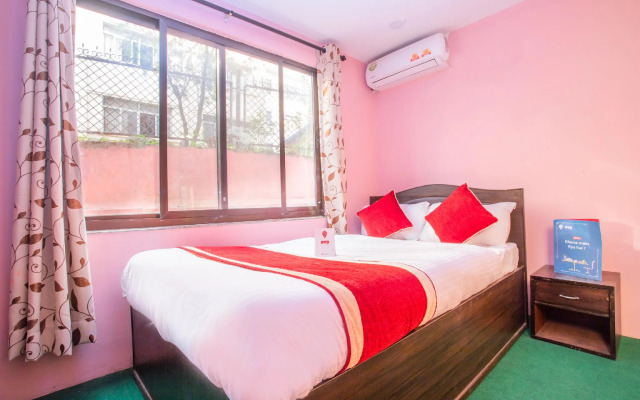 OYO 137 Hotel Pranisha Inn