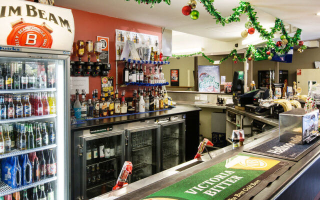 Golfview Hotel Motel - Guildford