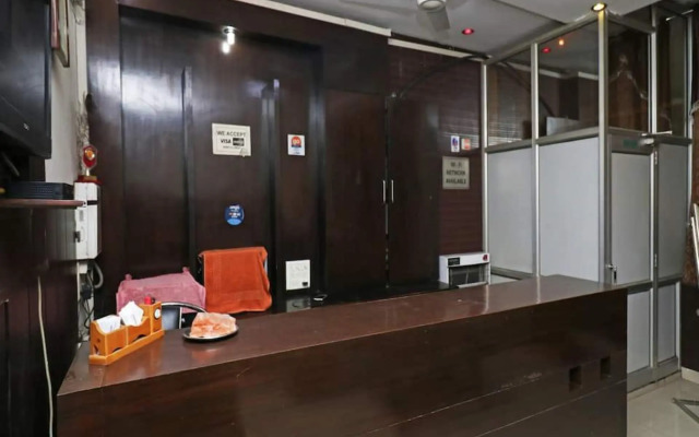 OYO 28329 Hotel The City Park