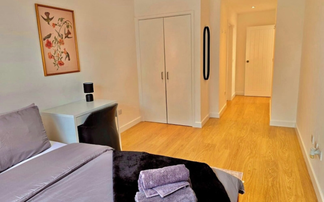 Cambridge Centre - Apartment - Sleeps 4 - Parking