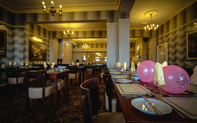 Chatsworth House Hotel