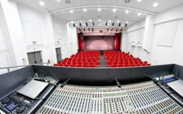 MC Hostel Brezice