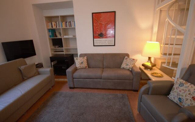 Prestige House Bargello