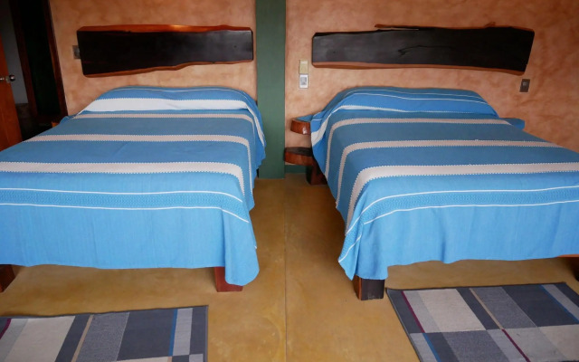 Madre Tierra Hotel & Coworking & Hostal