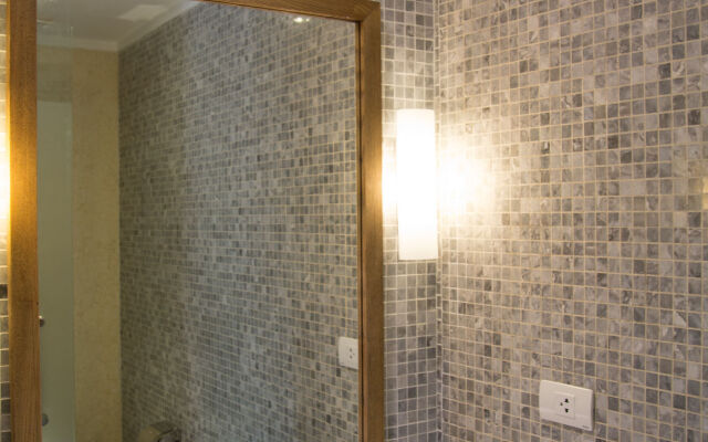 Bespoke Trendy Hotel Hanoi