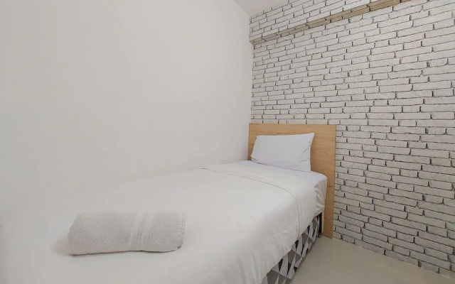Comfort And Nice 2Br At Bassura City Apartment