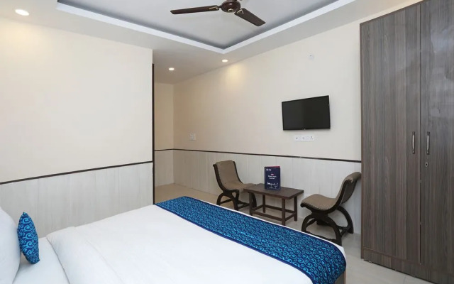 OYO Townhouse 782 Hotel kalinga Sector 66