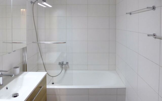 Les Mischabels 24135