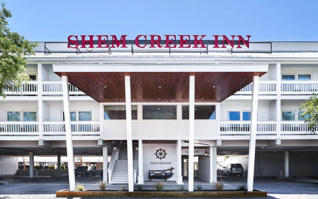 Shem Creek Inn