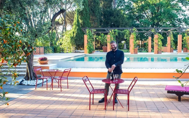 Hero's Garden Relais