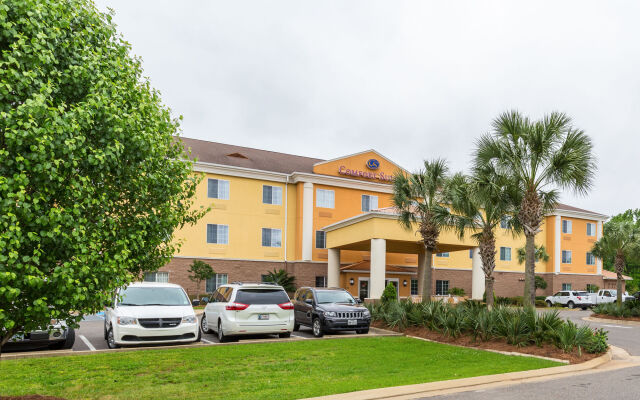 Comfort Suites Alexandria North