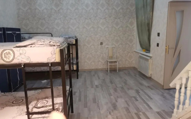 5-komnatnaja kvartira v samom tsentre goroda