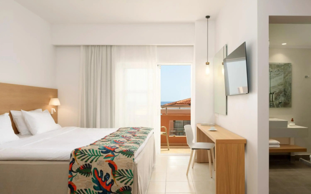 High Beach Hotel