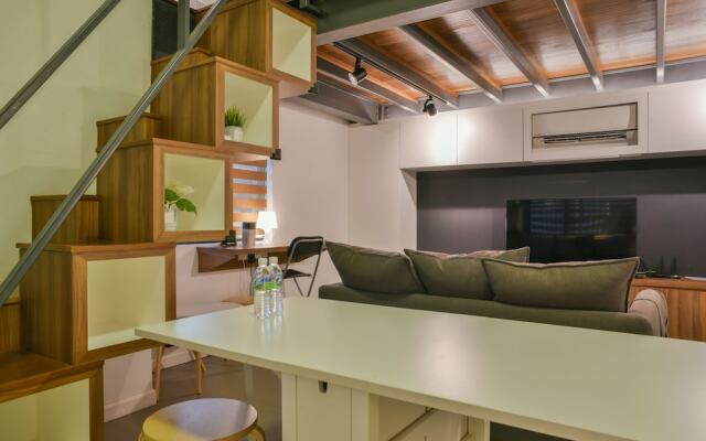 Three28 Tun Razak by Widebed