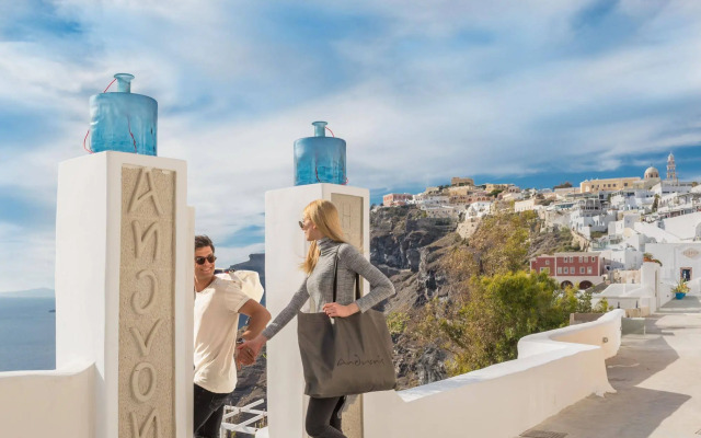 Andronis Honeymoon