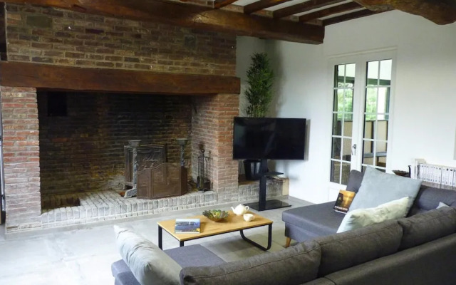 Townhouse Near Bay of Somme and Beaches