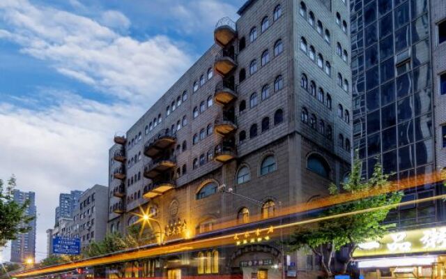 Chengdu Tianren Grand Hotel