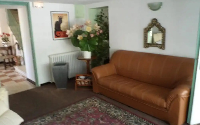 L'Oustal