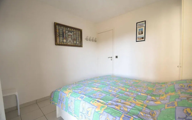 Apartment With Attached Garden