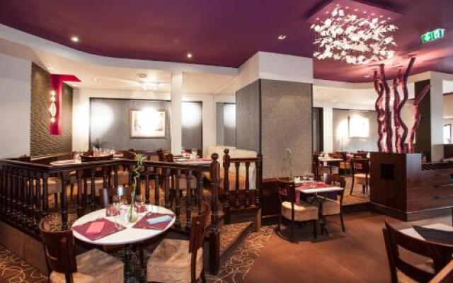 Le Médiéval - Hôtel Le Challonge