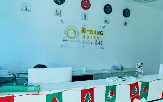 Spot On 89900 Jesselton Capsule Inn