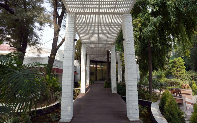 Best Western Resort Country Club