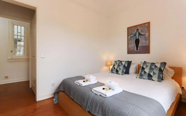 Liberdade Charming Apartment by LovelyStay