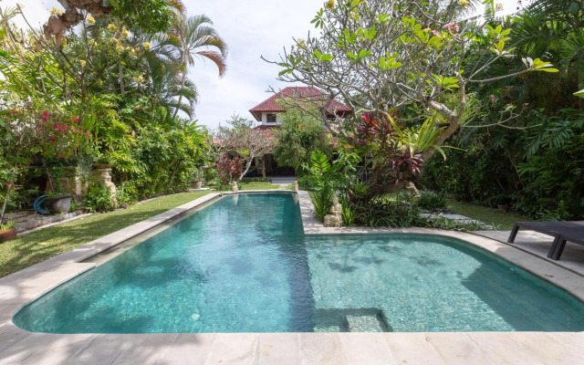 Villa Poppy Seminyak