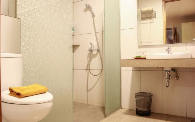 RedDoorz Premium near Bandung Station