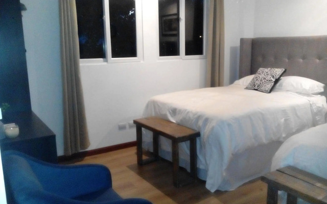 Meraki Boutique Hotel