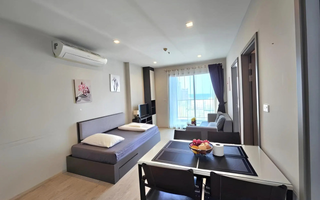 Pattaya Central Sea View Pool Suite