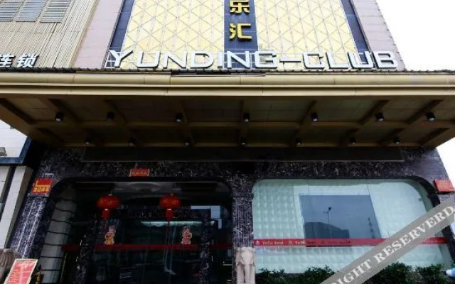 Ku 6 Hotel