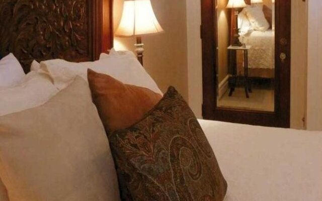 Shining Dawn Bed & Breakfast Retreat