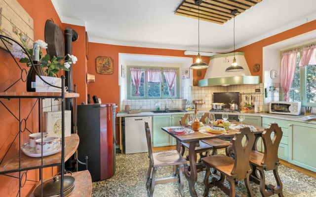 La Lanterna Swimming Pool Retreat